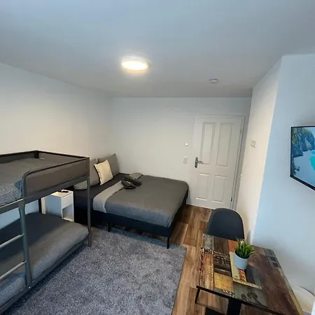 Hostal Hub 20 - Mit Balkon Karlsruhe