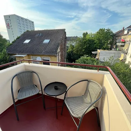 Hub 20 - Mit Balkon Karlsruhe