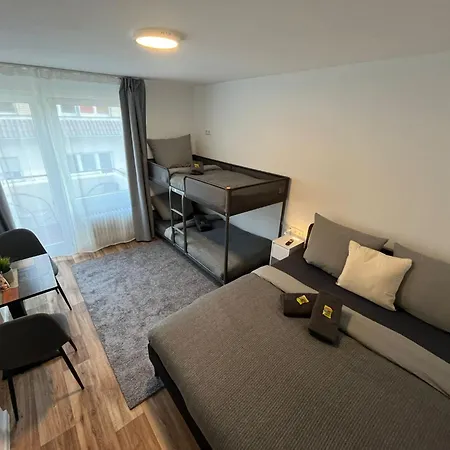 Hub 20 - Mit Balkon Hostal Karlsruhe