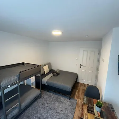 Hub 20 - Mit Balkon *