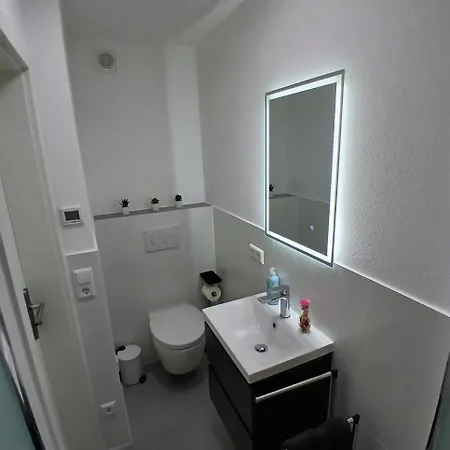 Hostal Hub 20 - Mit Balkon
