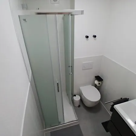 Hub 20 - Mit Balkon